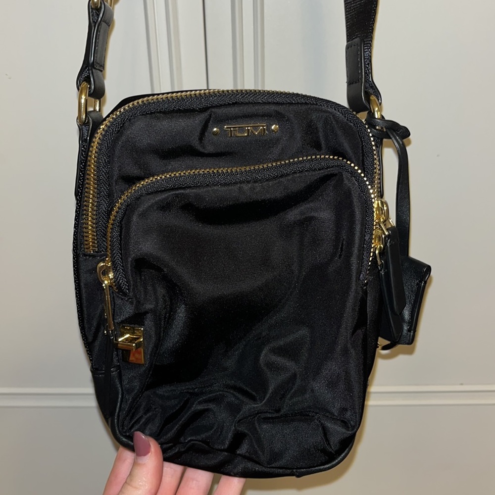 TUMI Voyager Ruma Crossbody